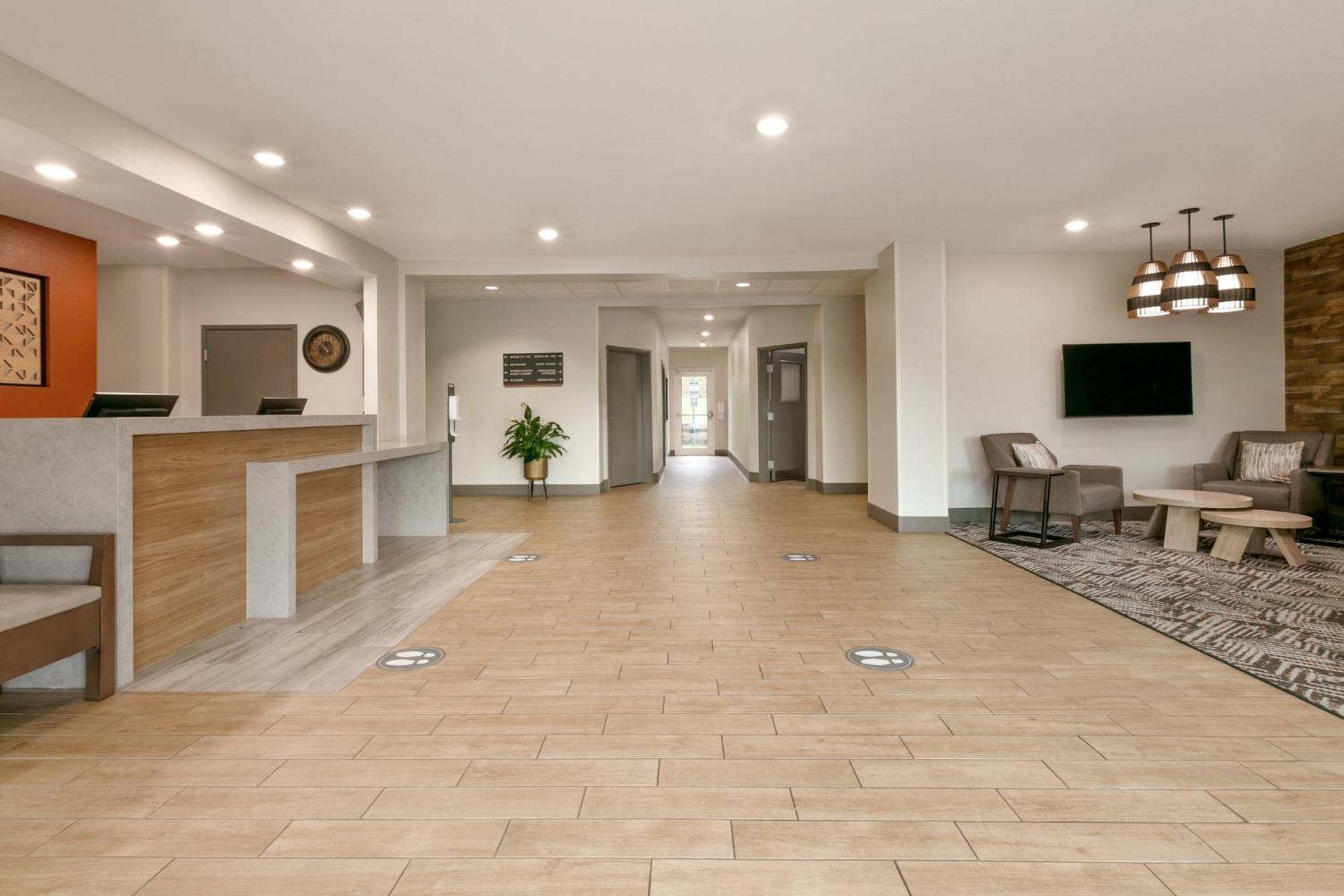 Candlewood Suites Kansas City Northeast By Ihg Ngoại thất bức ảnh