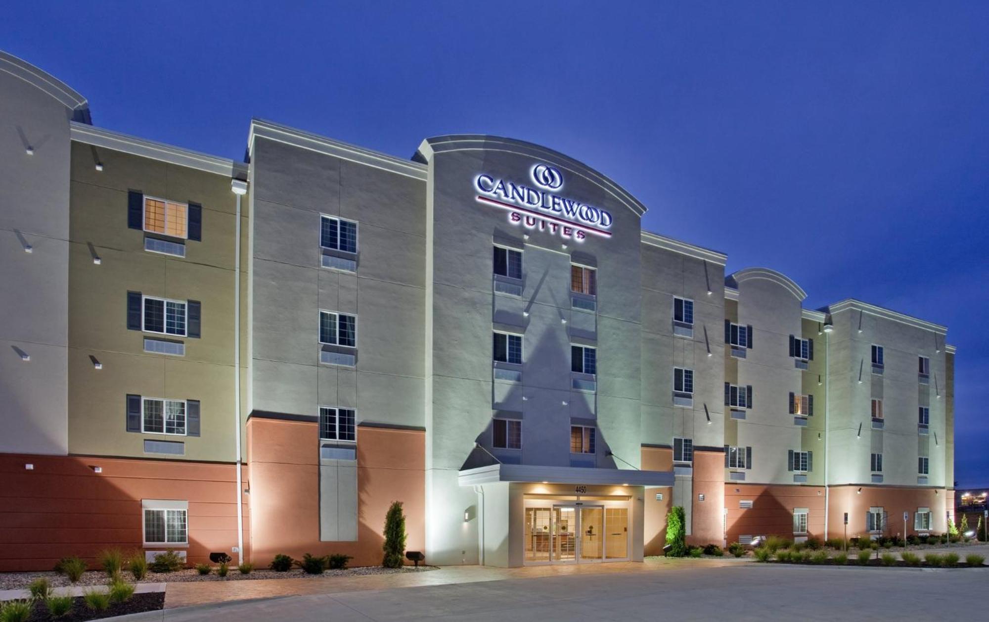 Candlewood Suites Kansas City Northeast By Ihg Ngoại thất bức ảnh