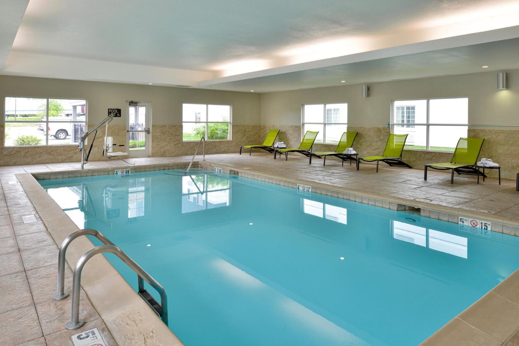 Candlewood Suites Kansas City Northeast By Ihg Ngoại thất bức ảnh